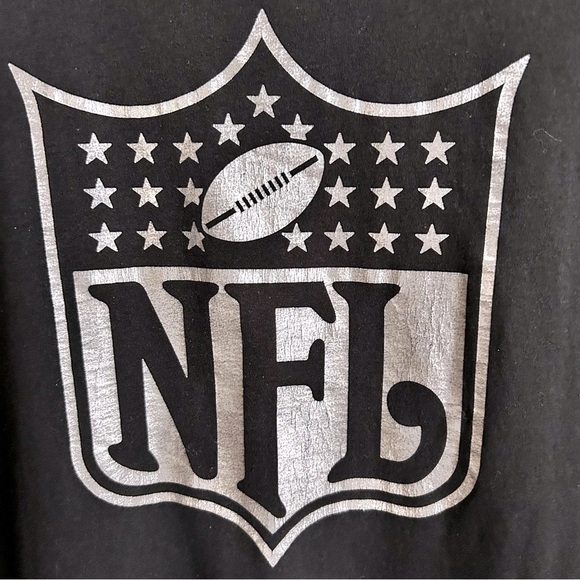 NFL Graphic Crewneck Short Sleeve Tee - Picture 3 of 9